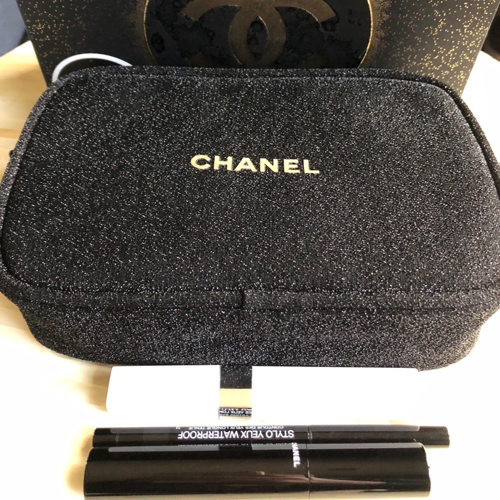 Chanel Holiday set Eyes to Mesmorize